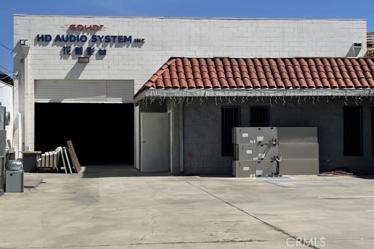 Commercial at 2112 Lee, South El Monte — photo 3 of 6