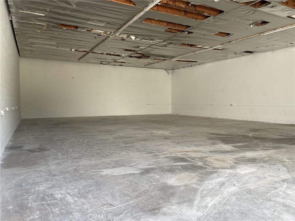 Commercial at 2112 Lee, South El Monte — photo 4 of 6