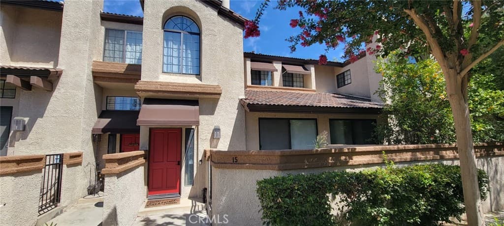 Townhouse at 15 Rock Cliff Place, Pomona — photo 1 of 1