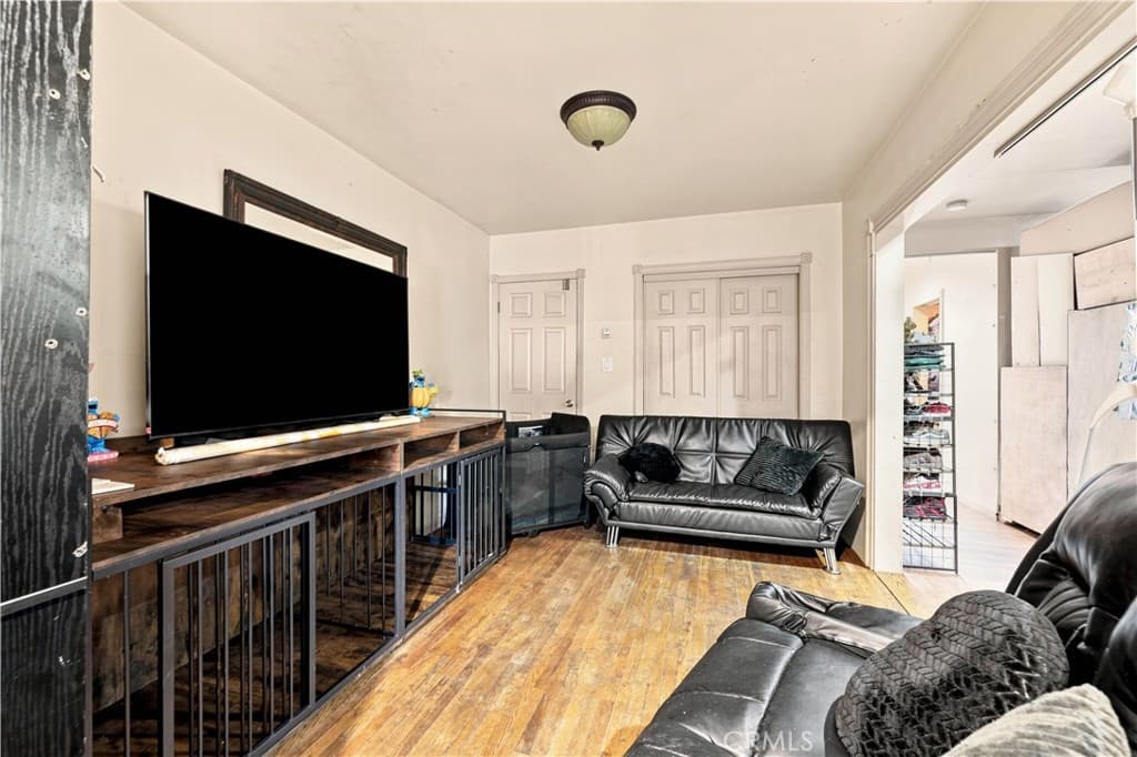 Home at 5008 Baldwin Park, Baldwin Park — photo 3 of 12
