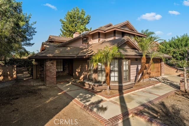 Home at 949 Fontes, Walnut — photo 2 of 12