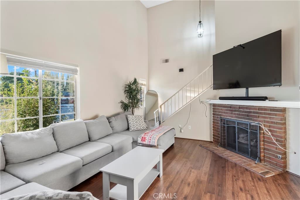 Townhouse at 1174 N Sunflower, Covina — photo 4 of 12