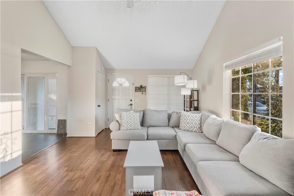 Townhouse at 1174 N Sunflower, Covina — photo 5 of 12