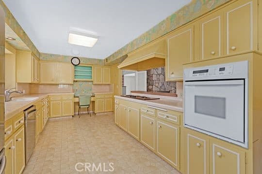 Home at 771 Brown Sage Drive, Glendora — photo 10 of 12