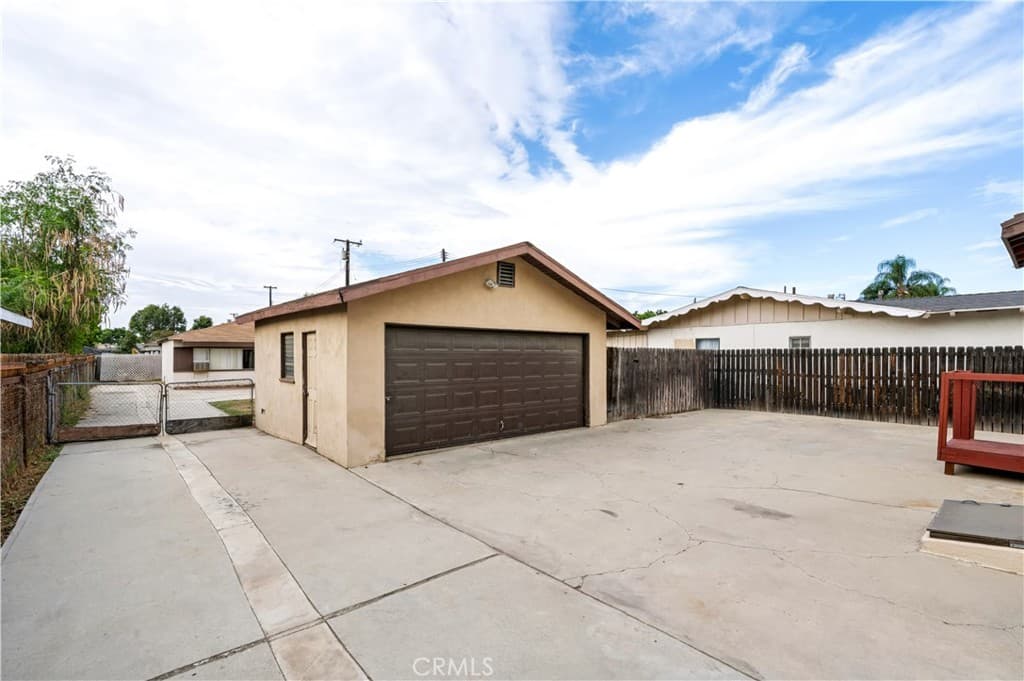 Multi-Family at 11442 McGirk Avenue, El Monte — photo 10 of 12