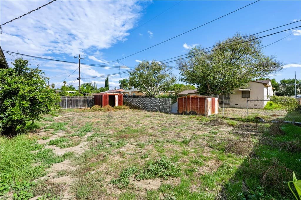 Home at 2234 Notre Dame Avenue, Pomona — photo 9 of 10