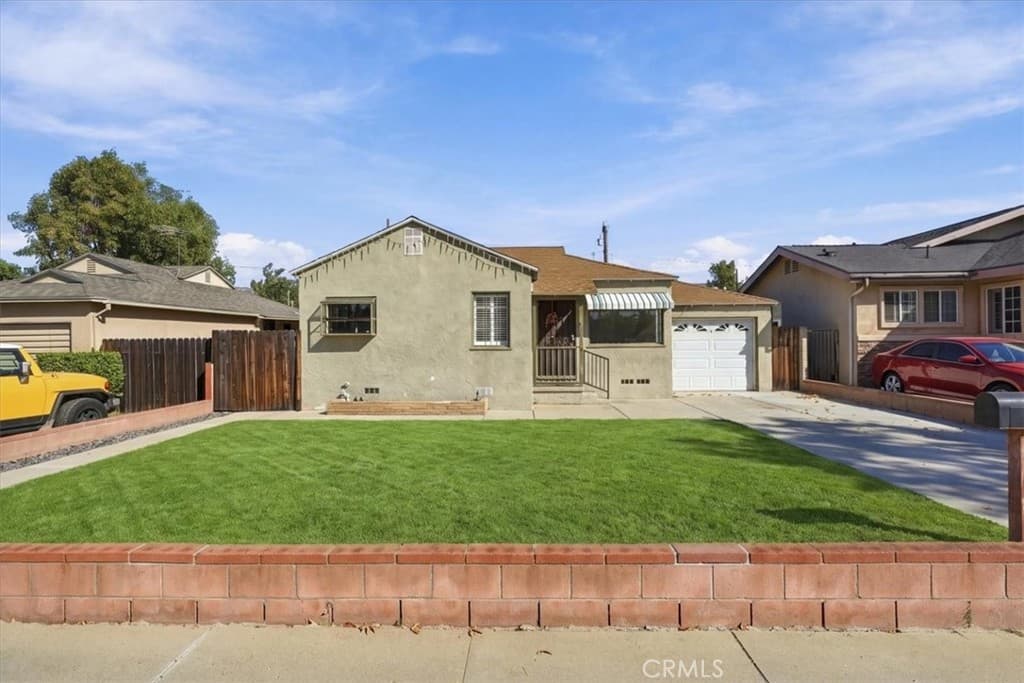 Home at 1421 Bonita, La Verne — photo 4 of 12