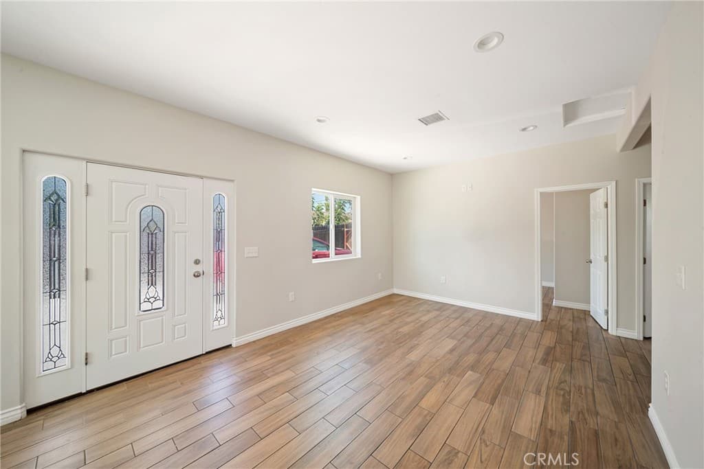 Home at 1421 Bonita, La Verne — photo 7 of 12