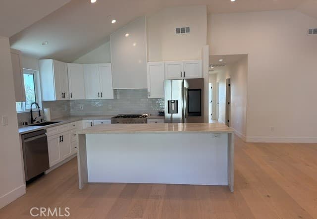 Home at 108 E Grandview, Sierra Madre — photo 4 of 4