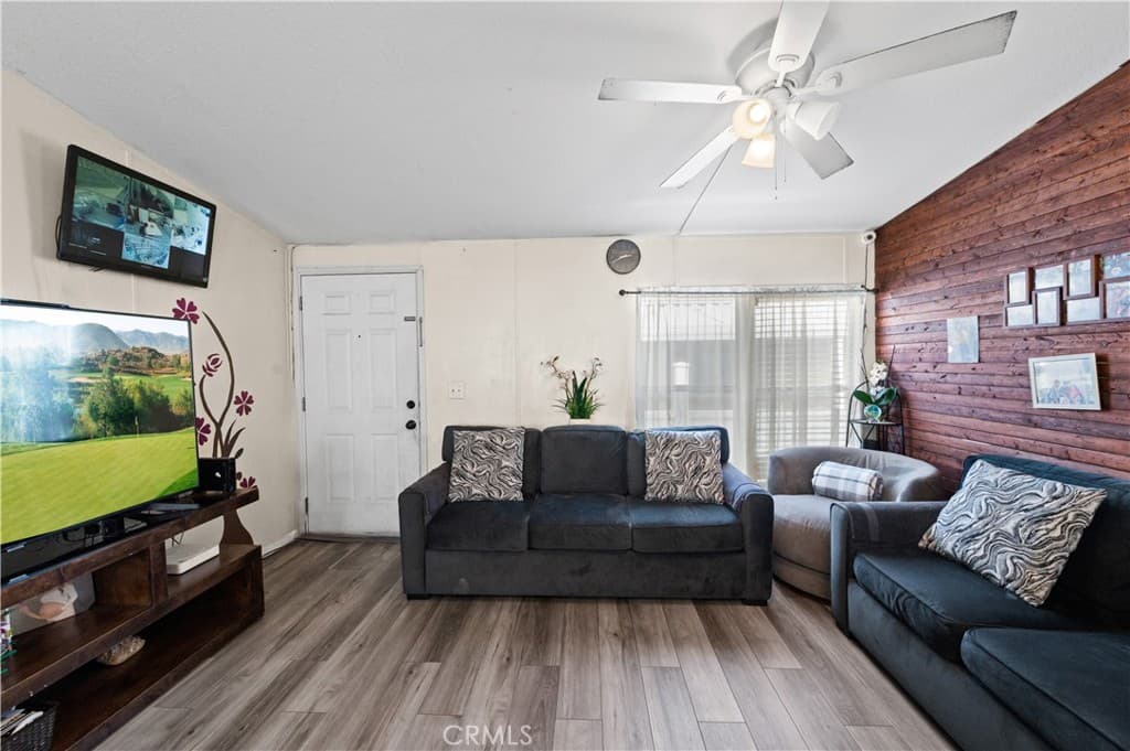 Home at 1700 South Glendora Ave 9, Glendora — photo 6 of 12