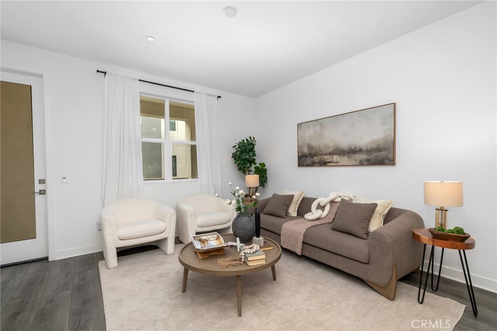 Condo at 419 Falcon Place, Covina — photo 12 of 12
