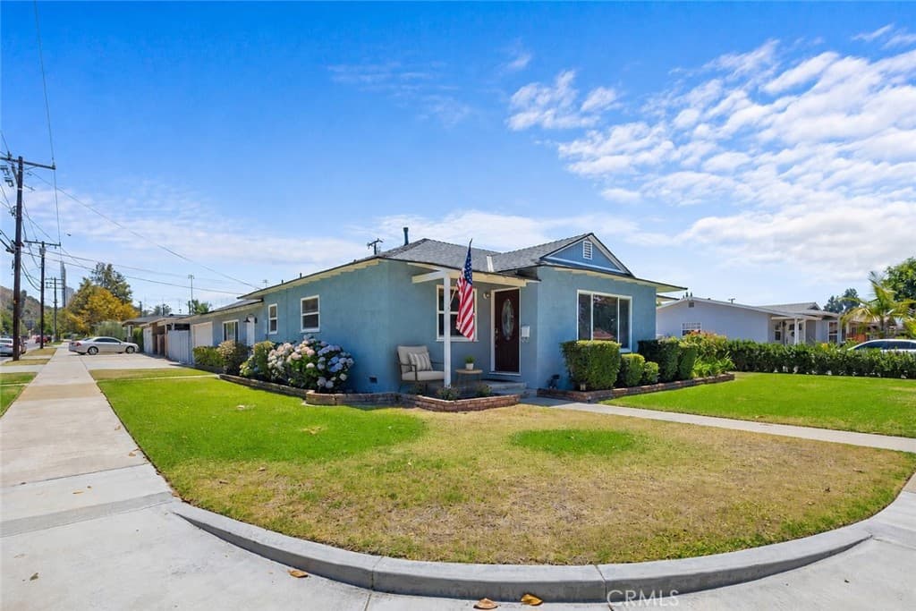 Home at 1200 S Washington, Glendora — photo 2 of 12