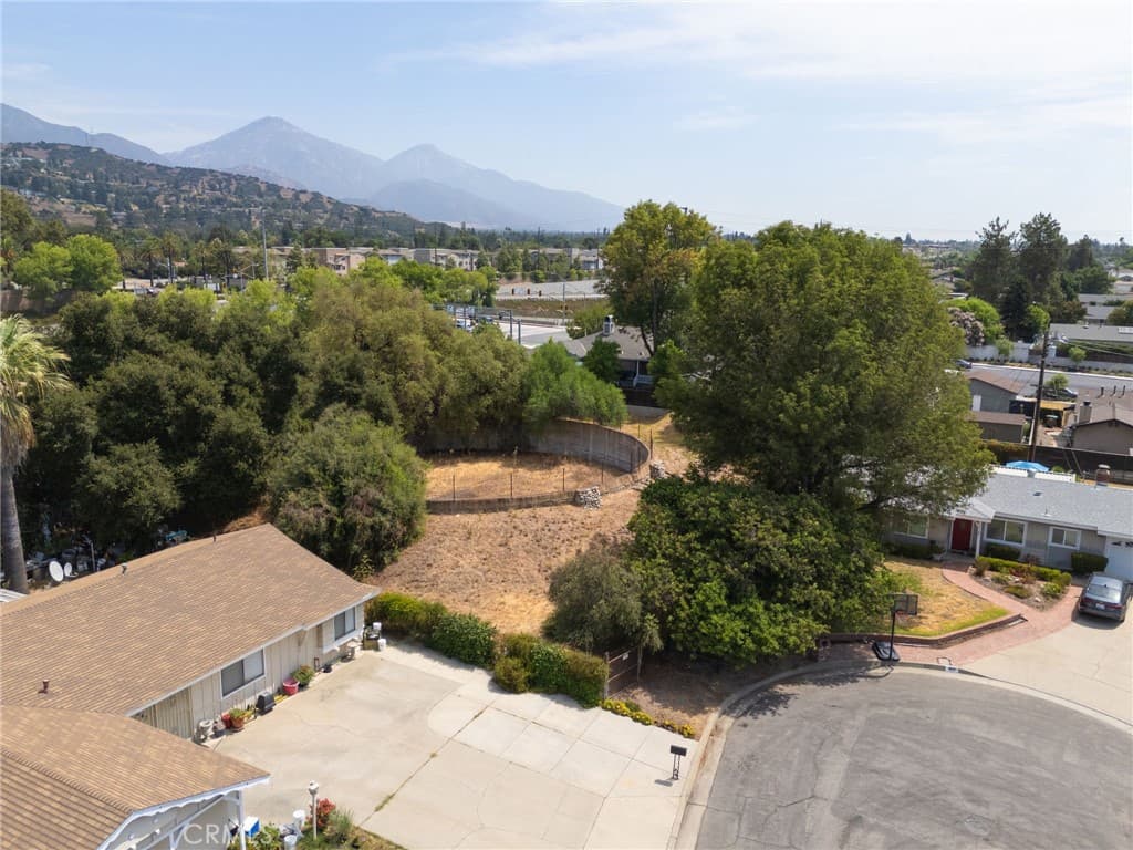 Home at 4053 N Towne Avenue, Claremont — photo 1 of 11