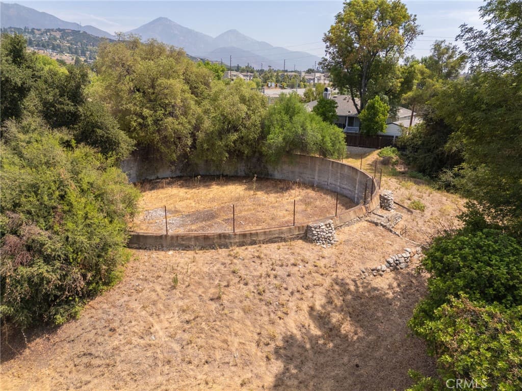 Home at 4053 N Towne Avenue, Claremont — photo 3 of 11