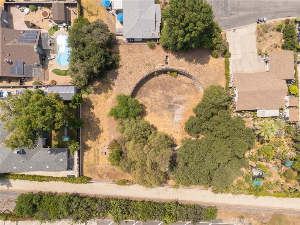 Home at 4053 N Towne Avenue, Claremont — photo 8 of 11