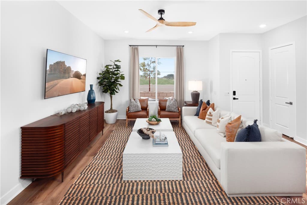 Condo at 22046 Florencce Circle, Walnut — photo 6 of 12