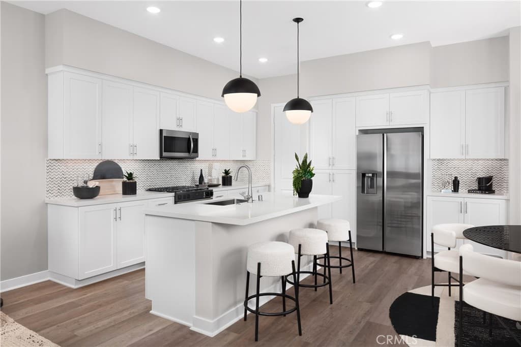 Condo at 226 Roma Court, Walnut — photo 9 of 12