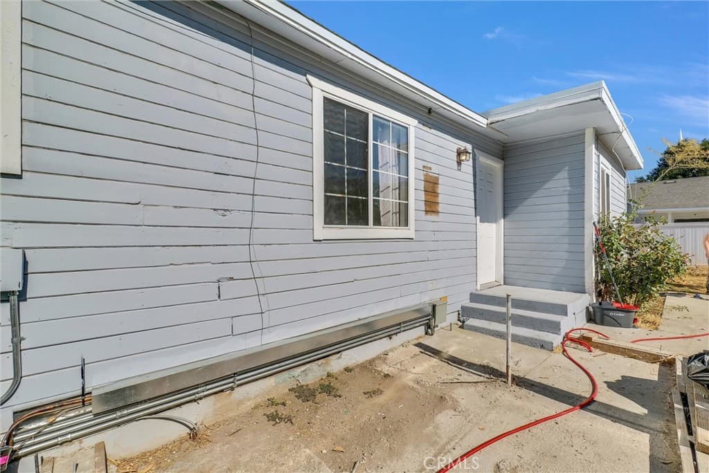 Home at 2532 N White Avenue, La Verne — photo 6 of 12