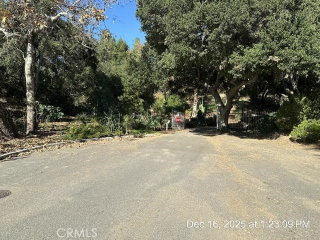 Home at 1295 Loma Vista, Pomona — photo 3 of 12