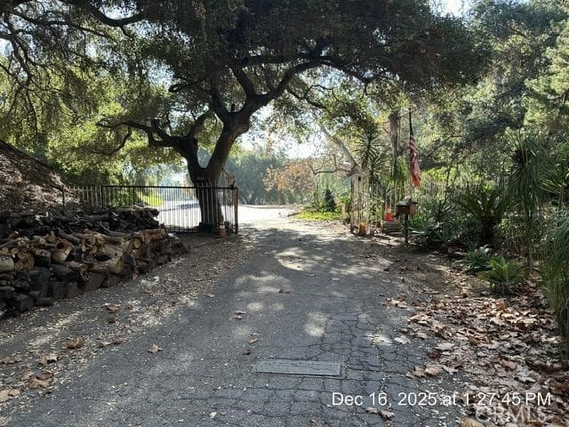 Home at 1295 Loma Vista, Pomona — photo 5 of 12