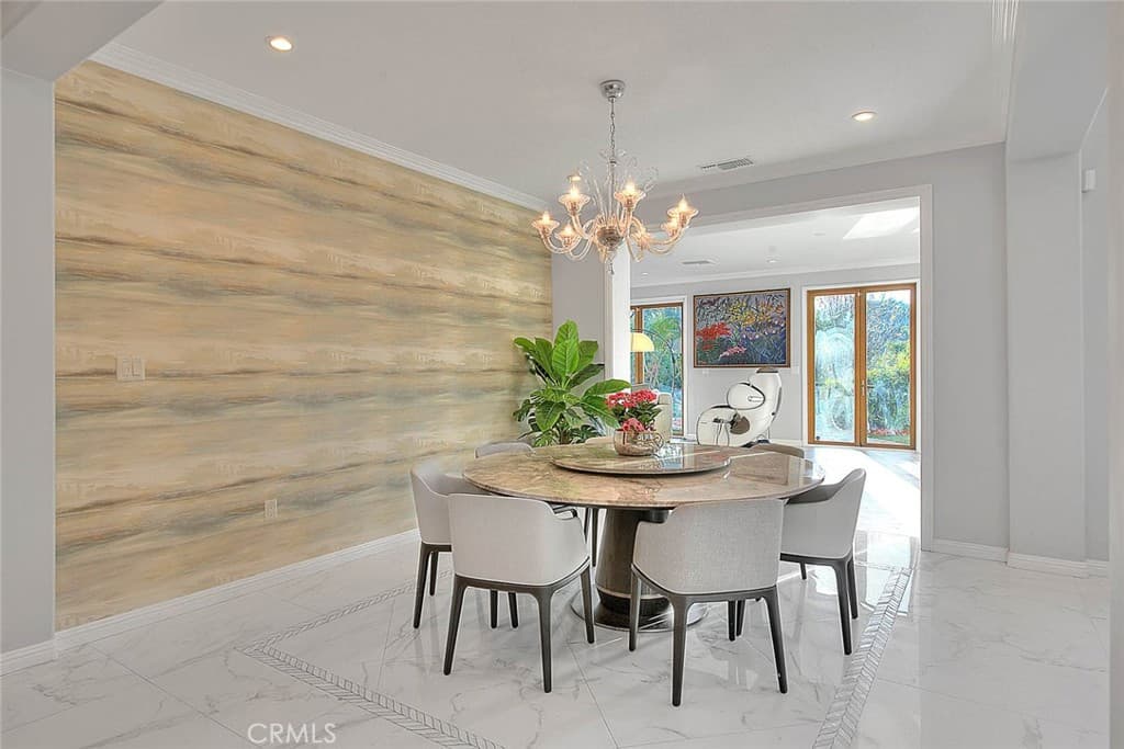 Home at 1025 N Horseshoe Bend, Walnut — photo 3 of 12