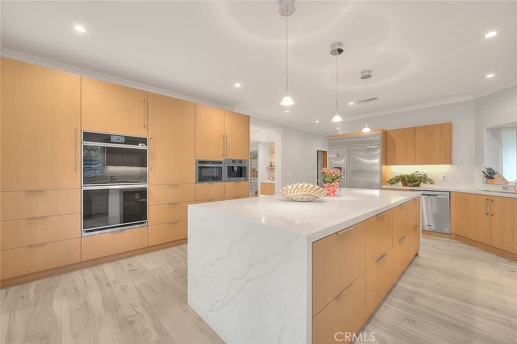 Home at 1025 N Horseshoe Bend, Walnut — photo 9 of 12