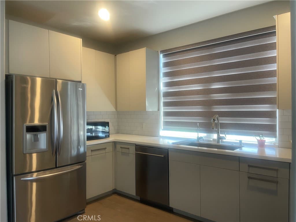 Condo at 835 Francesca 201, Walnut — photo 4 of 12
