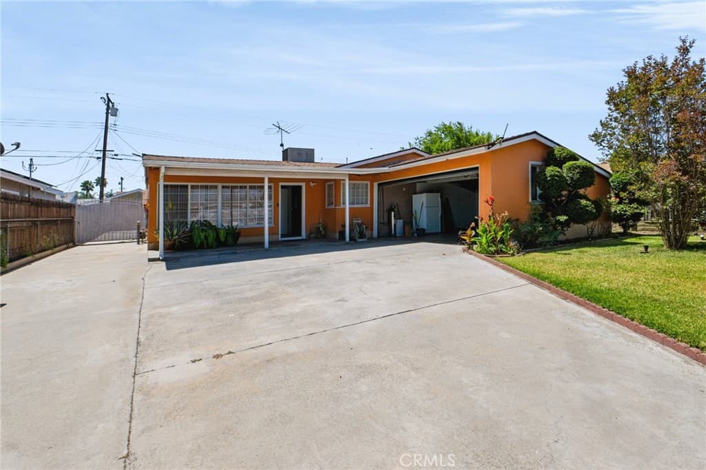 Home at 338 Conlon, La Puente — photo 2 of 12