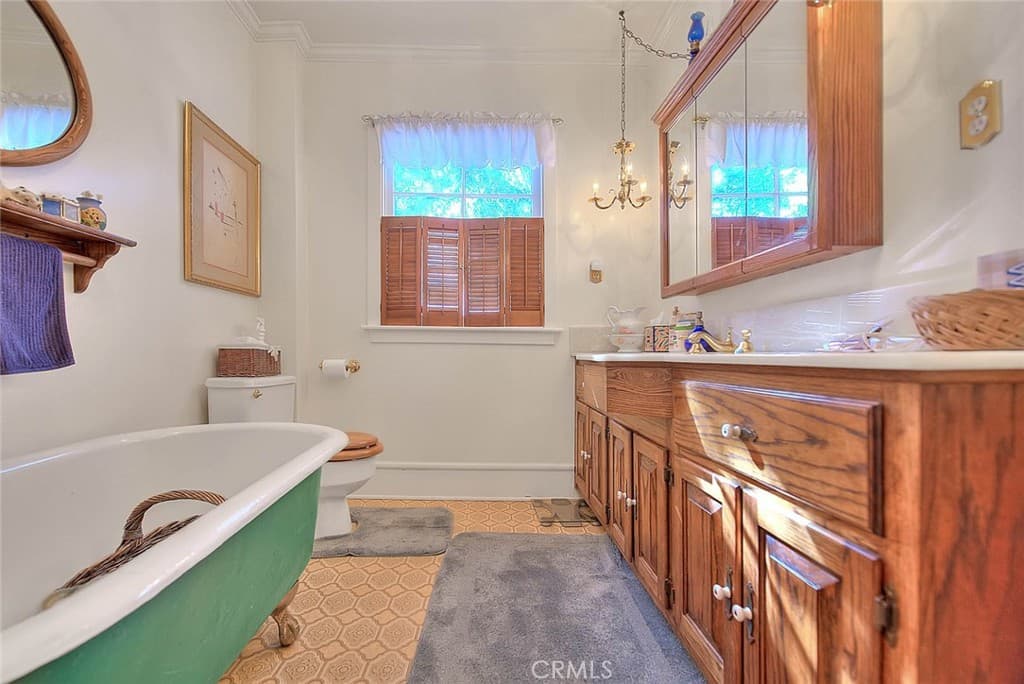 Home at 477 W Center, Covina — photo 12 of 12