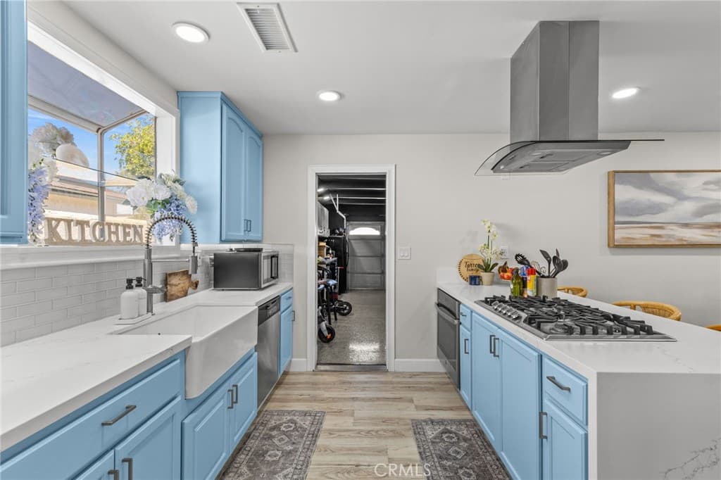 Home at 218 Foxbury, Pomona — photo 12 of 12