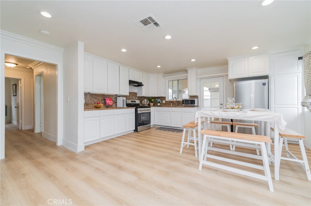 Home at 509 Sandy Hook Avenue, La Puente — photo 11 of 12
