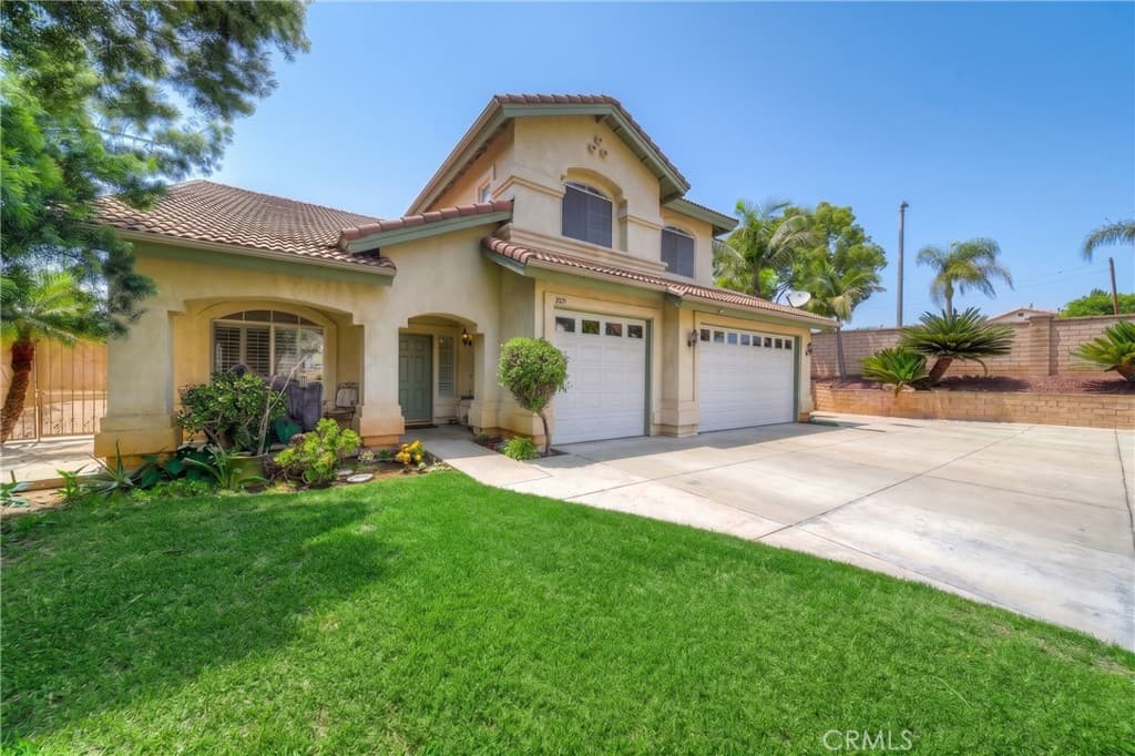 Home at 1829 Newcastle, San Dimas — photo 1 of 12