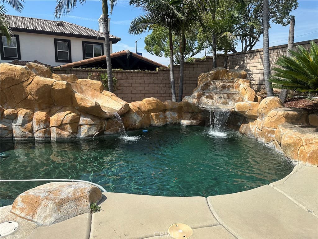 Home at 1829 Newcastle, San Dimas — photo 5 of 12