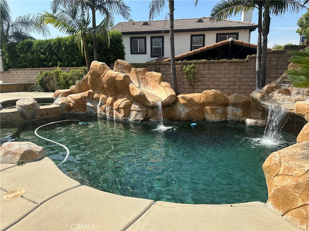 Home at 1829 Newcastle, San Dimas — photo 6 of 12