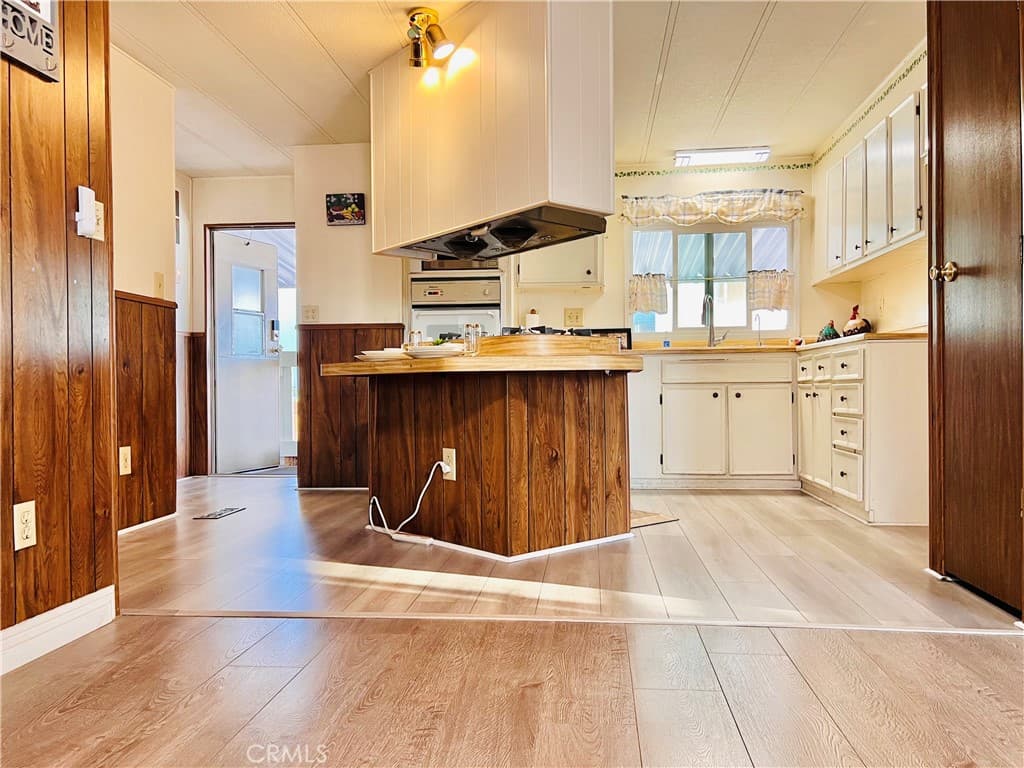 Home at 1560 S Otterbein Avenue 178, Rowland Heights — photo 10 of 12