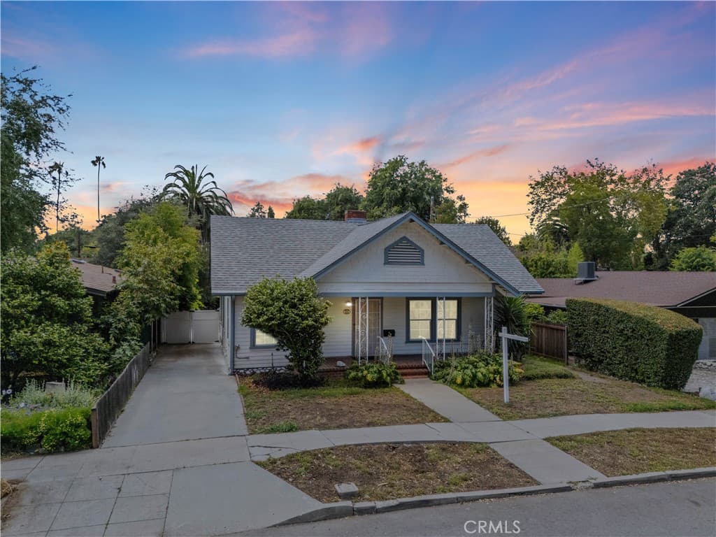 Home at 344 W 8th Street, Claremont — photo 1 of 12
