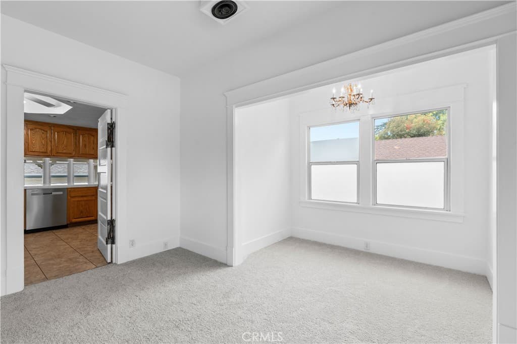 Home at 344 W 8th Street, Claremont — photo 11 of 12