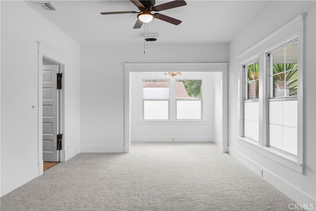 Home at 344 W 8th Street, Claremont — photo 10 of 12
