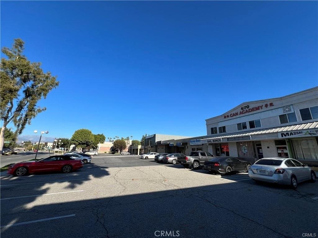 Commercial at 666 S Sunset, West Covina — photo 2 of 4