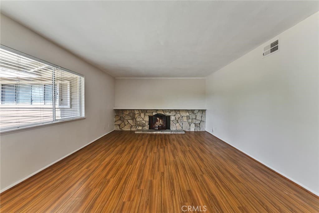 Home at 888 Syracuse, Claremont — photo 8 of 12