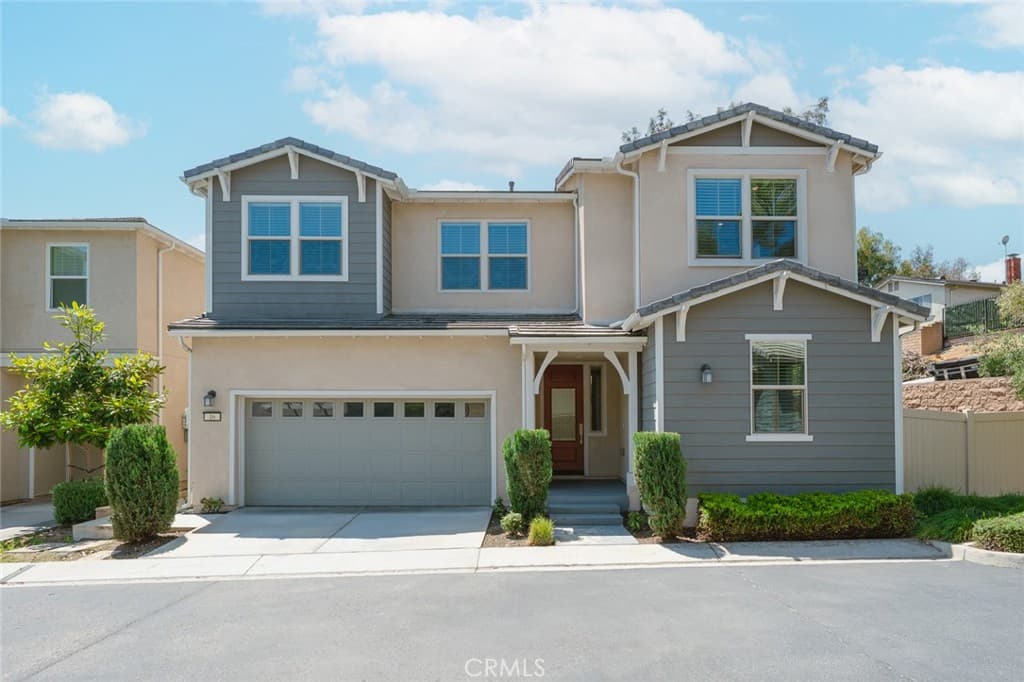 Home at 16 Greensboro Ct, Pomona — photo 1 of 12