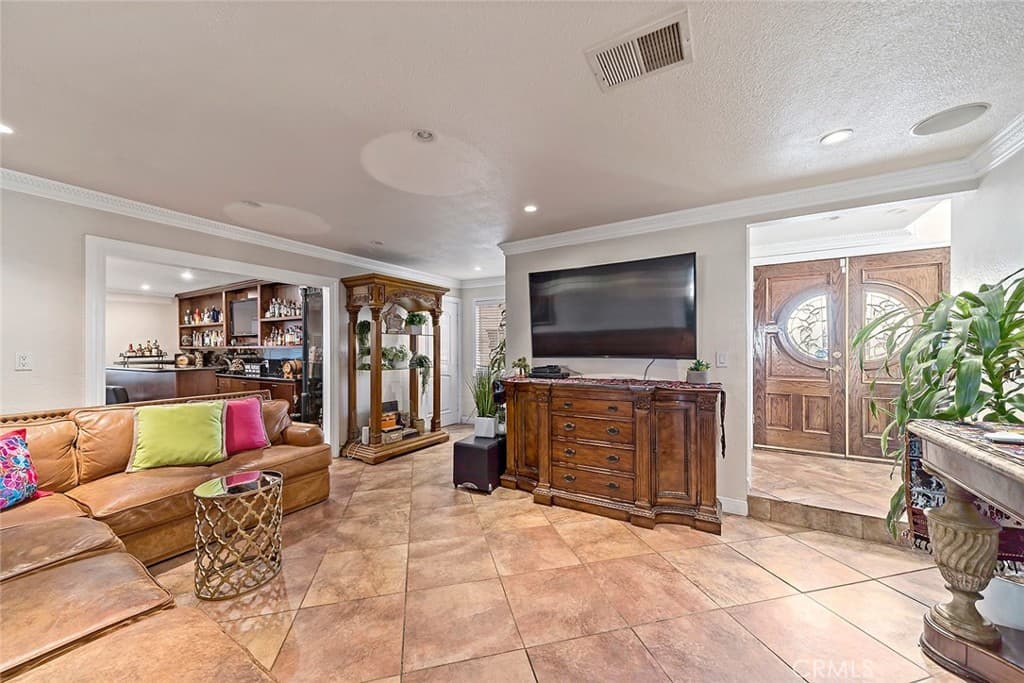 Home at 1704 Pass And Covina Road, West Covina — photo 3 of 12