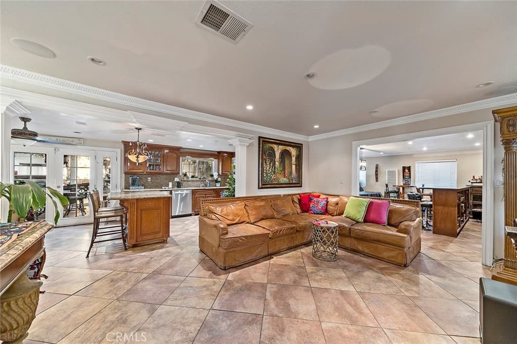 Home at 1704 Pass And Covina Road, West Covina — photo 4 of 12
