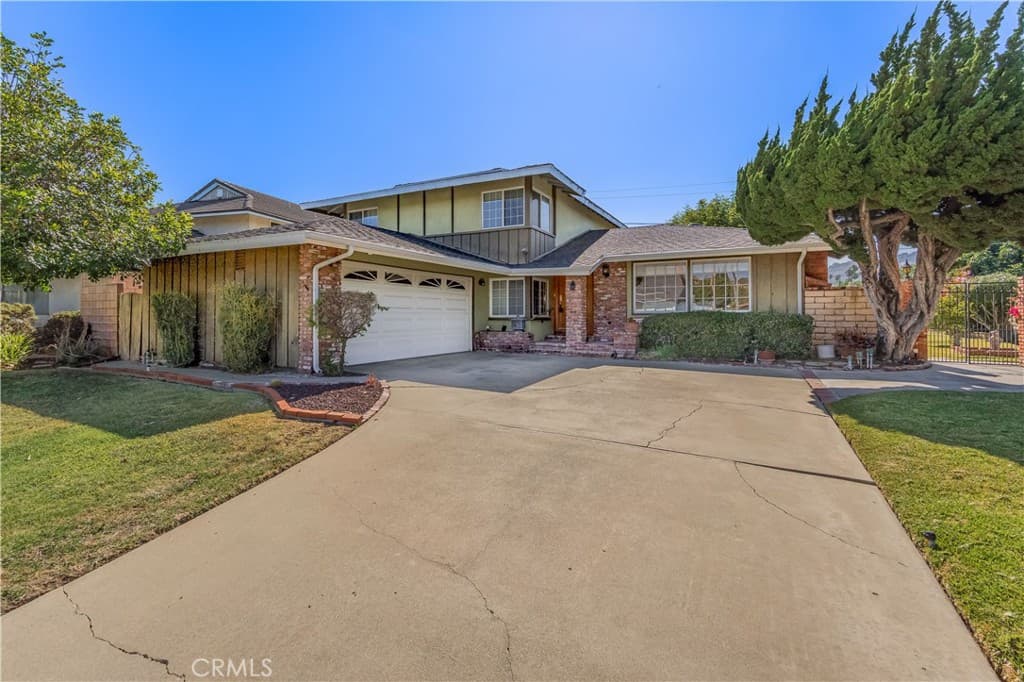 Home at 2737 Fragancia Avenue, Hacienda Heights — photo 2 of 12