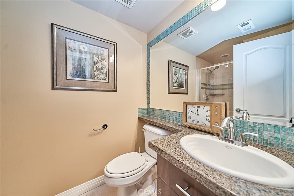 Condo at 57 Alice A, Arcadia — photo 8 of 12