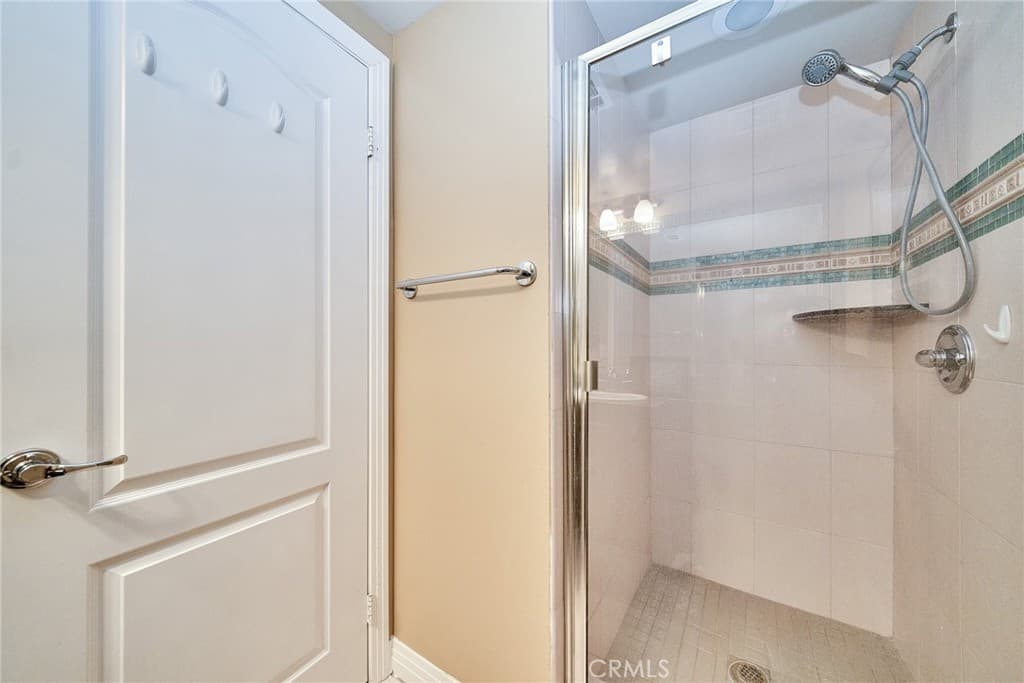 Condo at 57 Alice A, Arcadia — photo 9 of 12