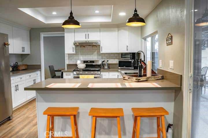 Home at 20211 Lake Canyon, Walnut — photo 9 of 12