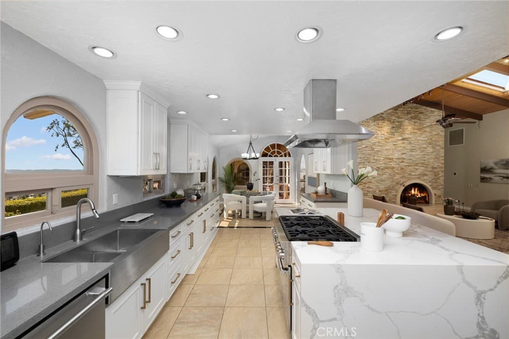 Home at 821 Guanajuato, Claremont — photo 12 of 12