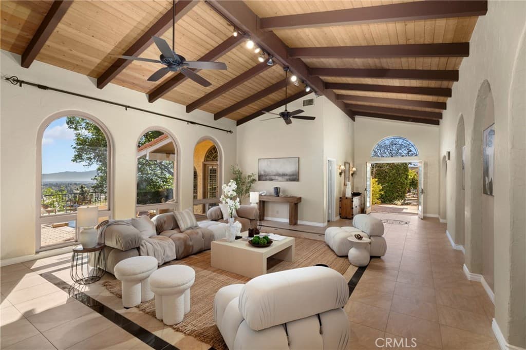 Home at 821 Guanajuato, Claremont — photo 4 of 12
