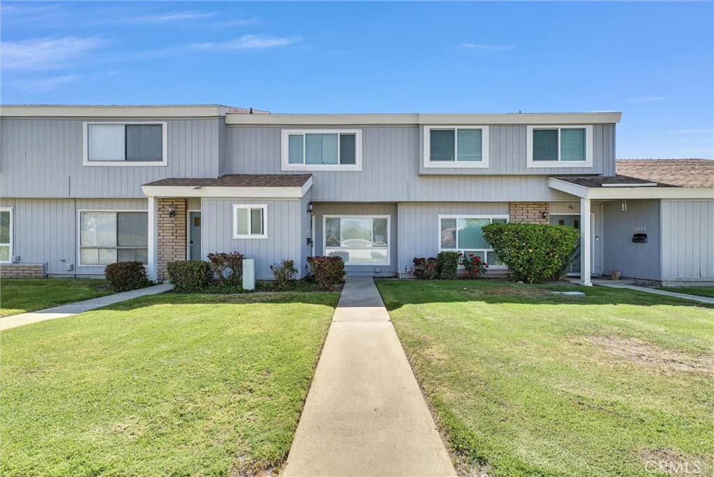 Condo at 1047 Canyon Spring Lane, Diamond Bar — photo 1 of 12
